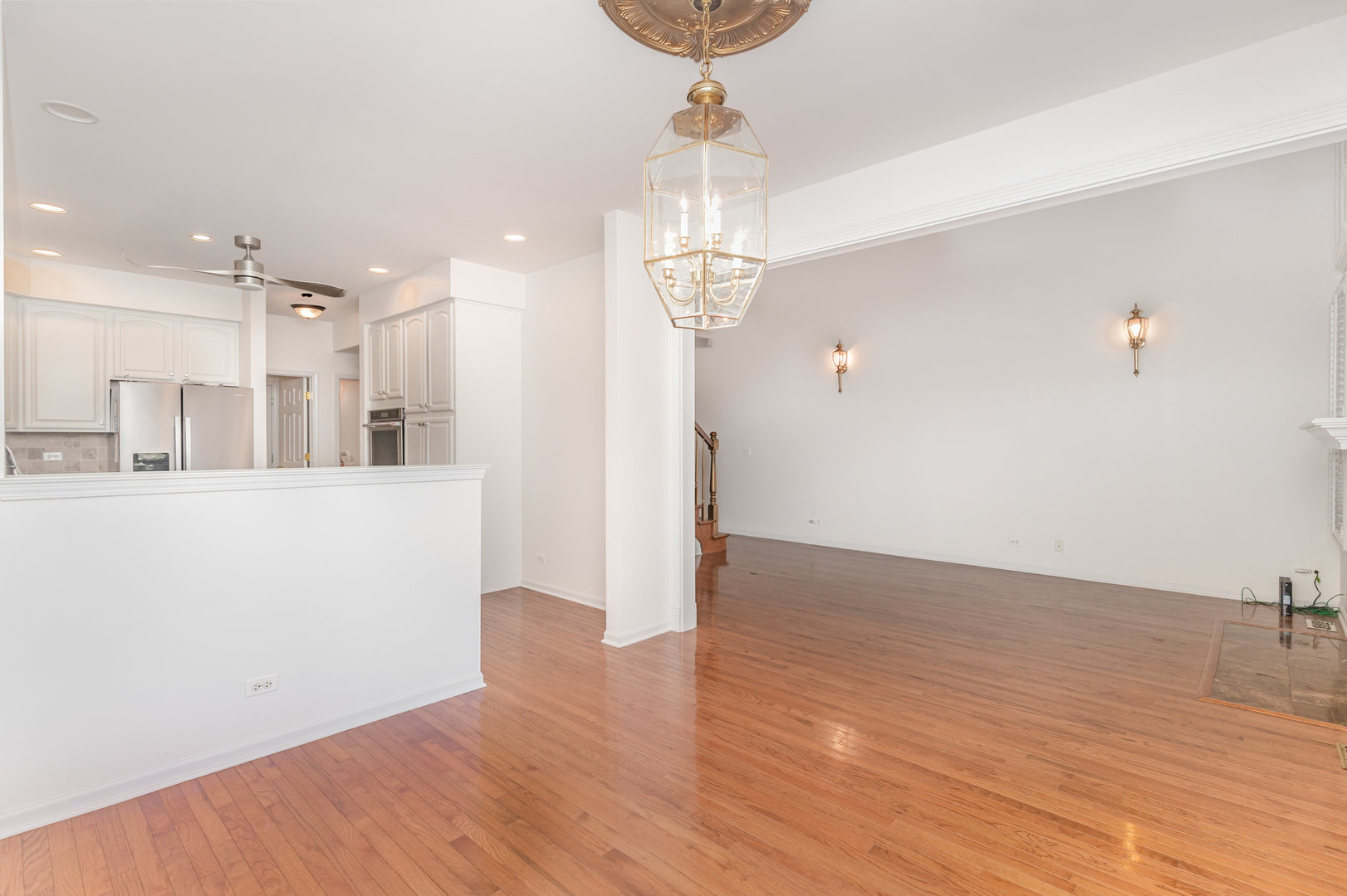 1343 Danada Court, Naperville, IL 60563