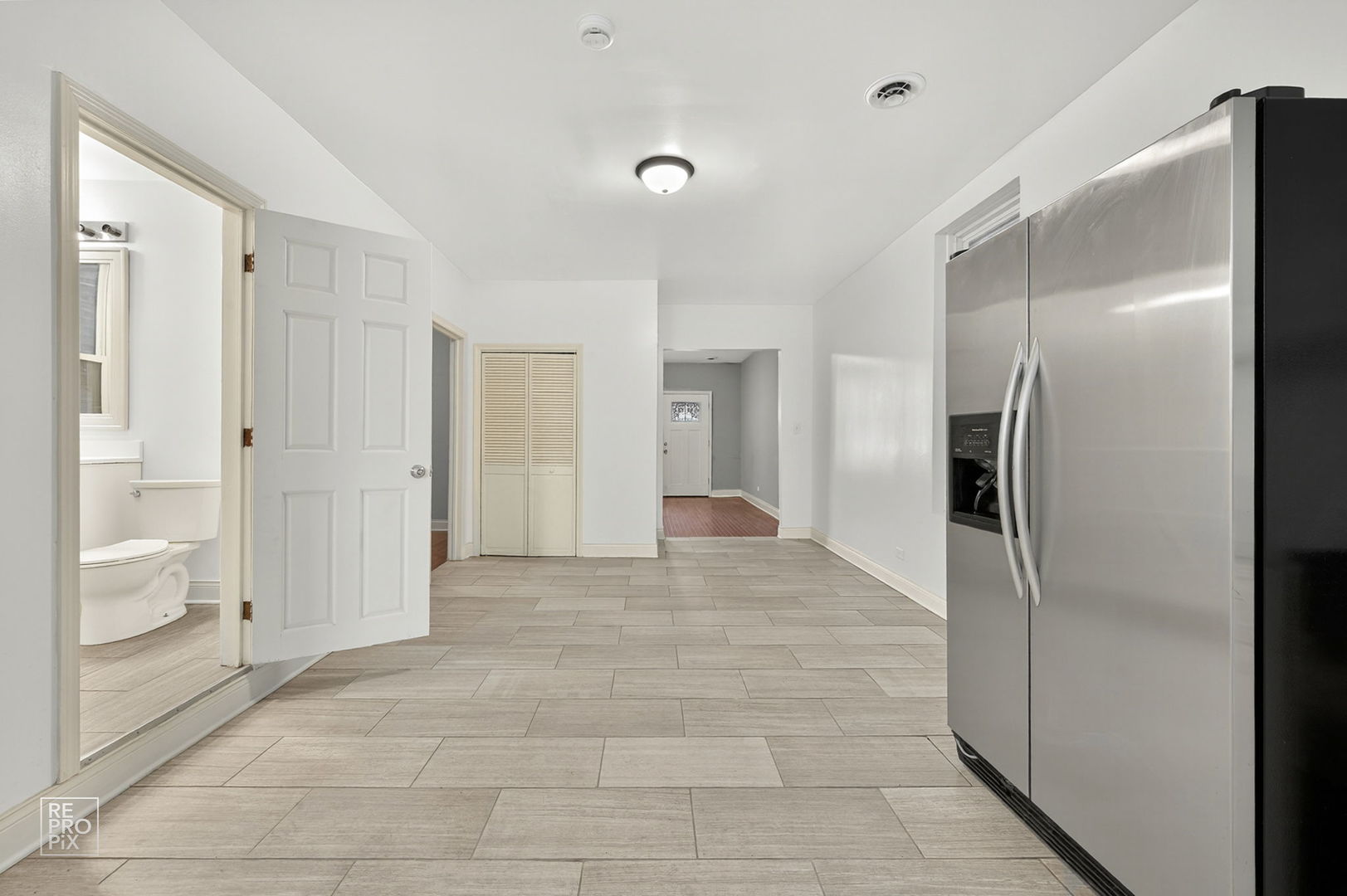 2636 S Hamlin Avenue, Chicago, IL 60623