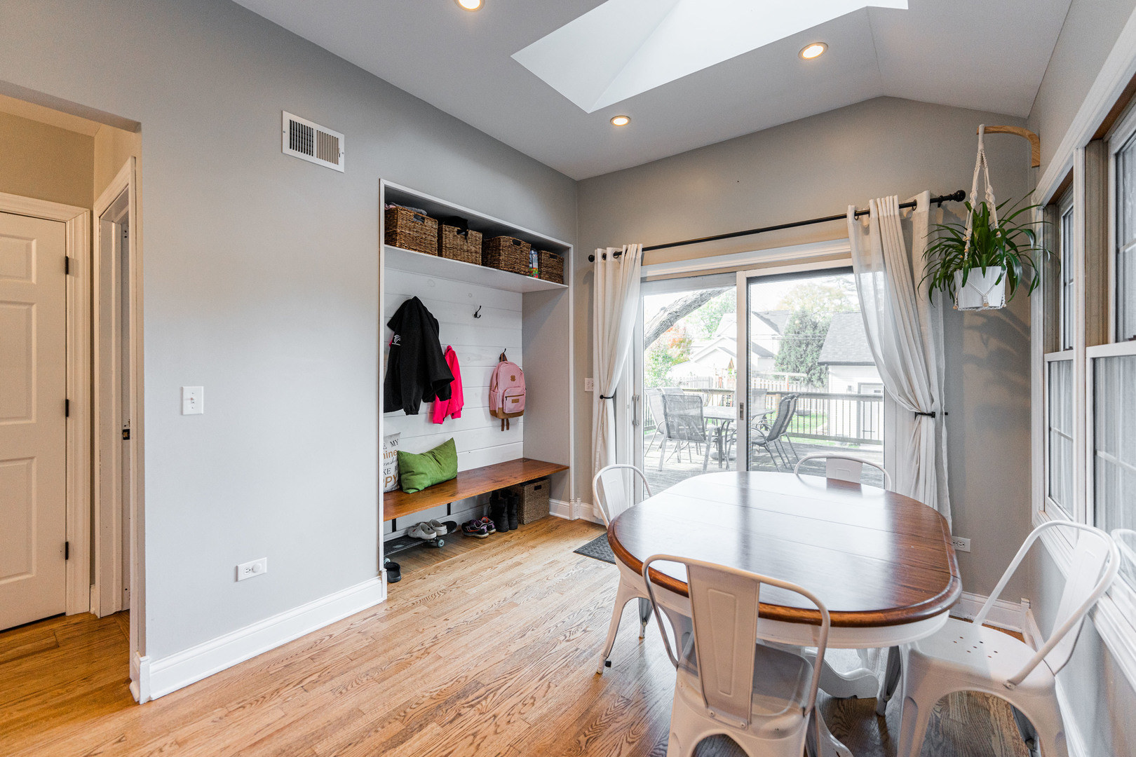 190 S Grace Street, Lombard, IL 60148