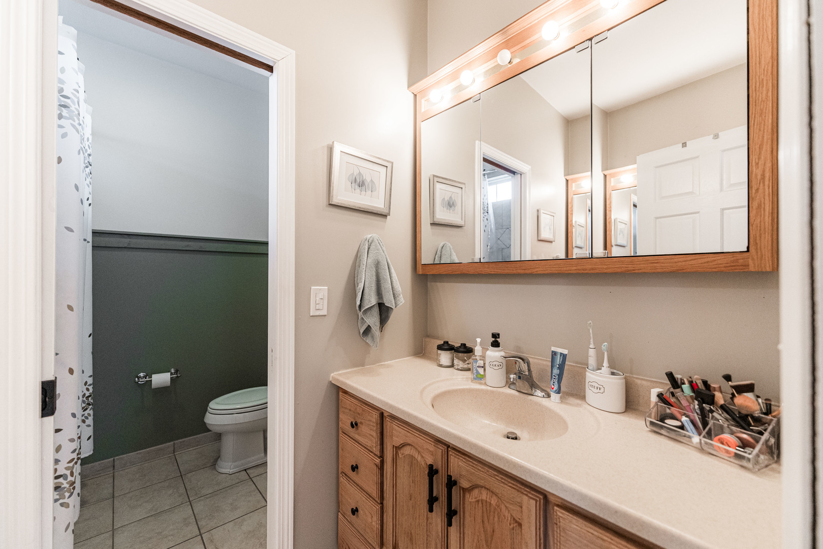 190 S Grace Street, Lombard, IL 60148