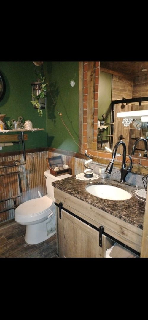 4351 Maple Street, Galesburg, IL 61401