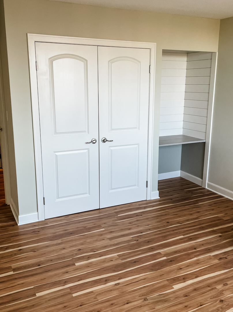 2211 S Highland Avenue #3E, Lombard, IL 60148