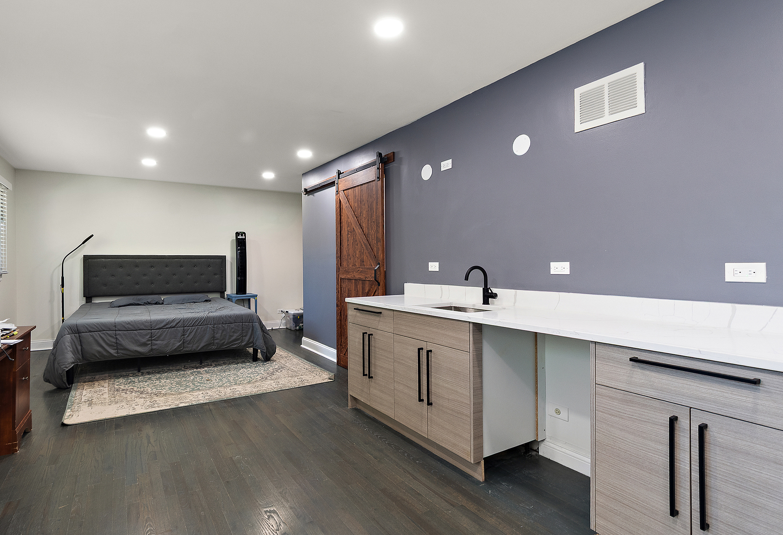 18849 Jamie Court, Homewood, IL 60430