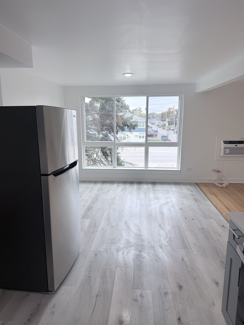 4656 W 87th Street #2S, Chicago, IL 60652