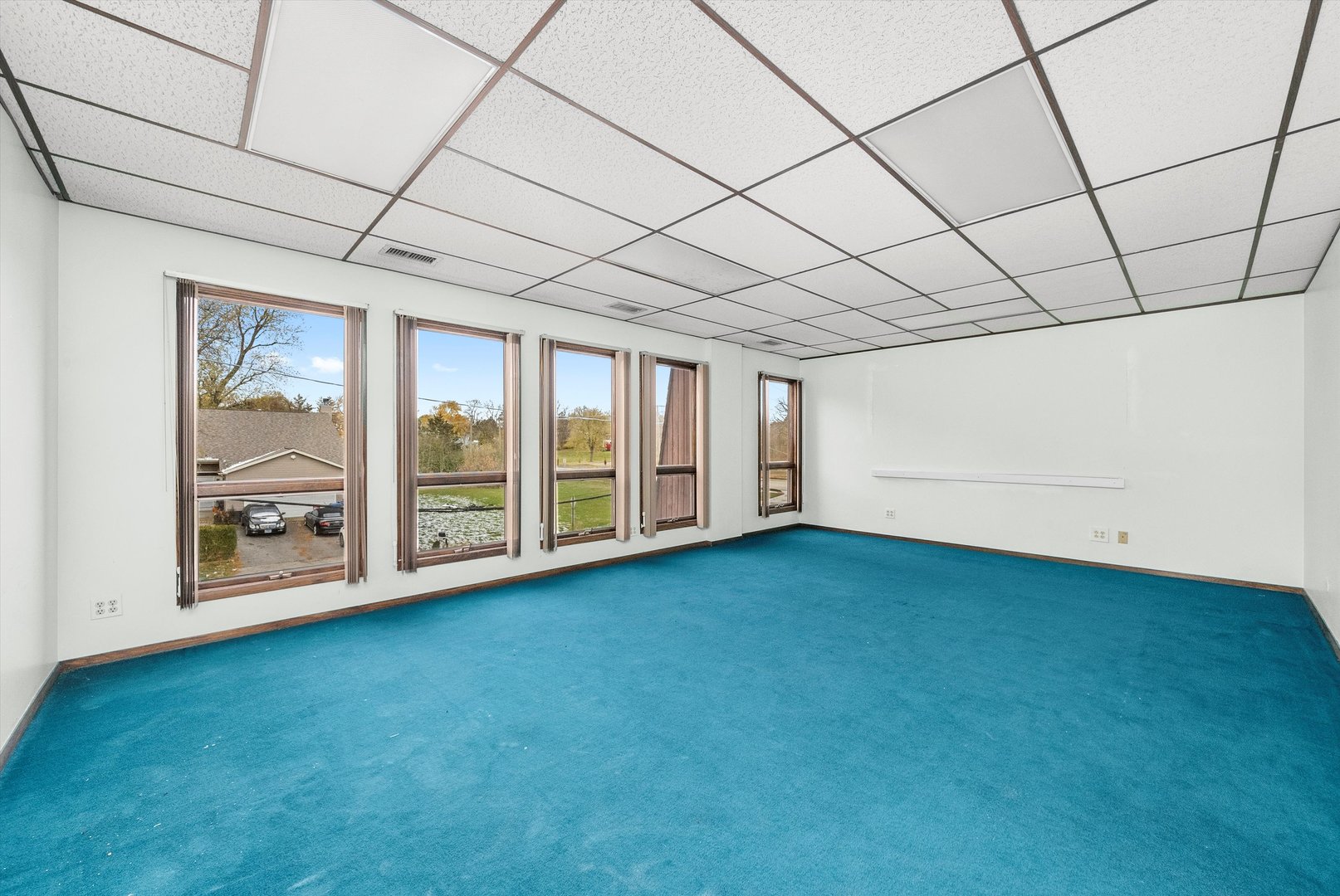 95 W Grand Avenue, Lake Villa, IL 60046