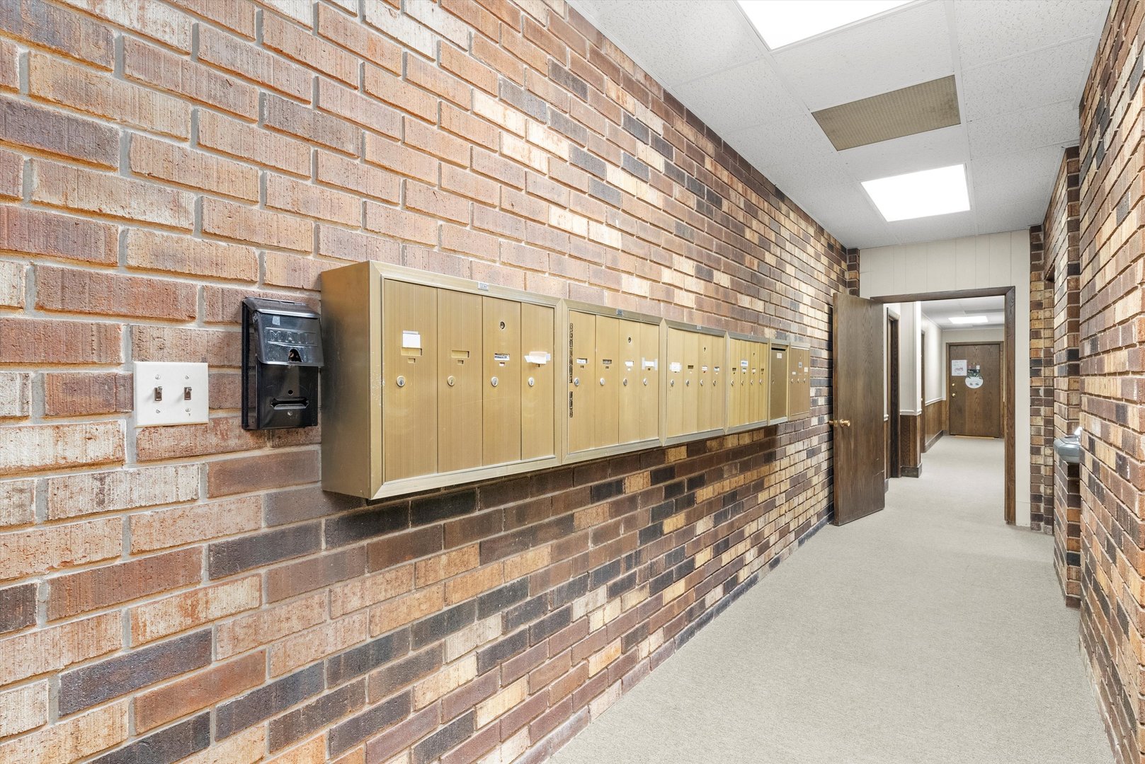 95 W Grand Avenue, Lake Villa, IL 60046