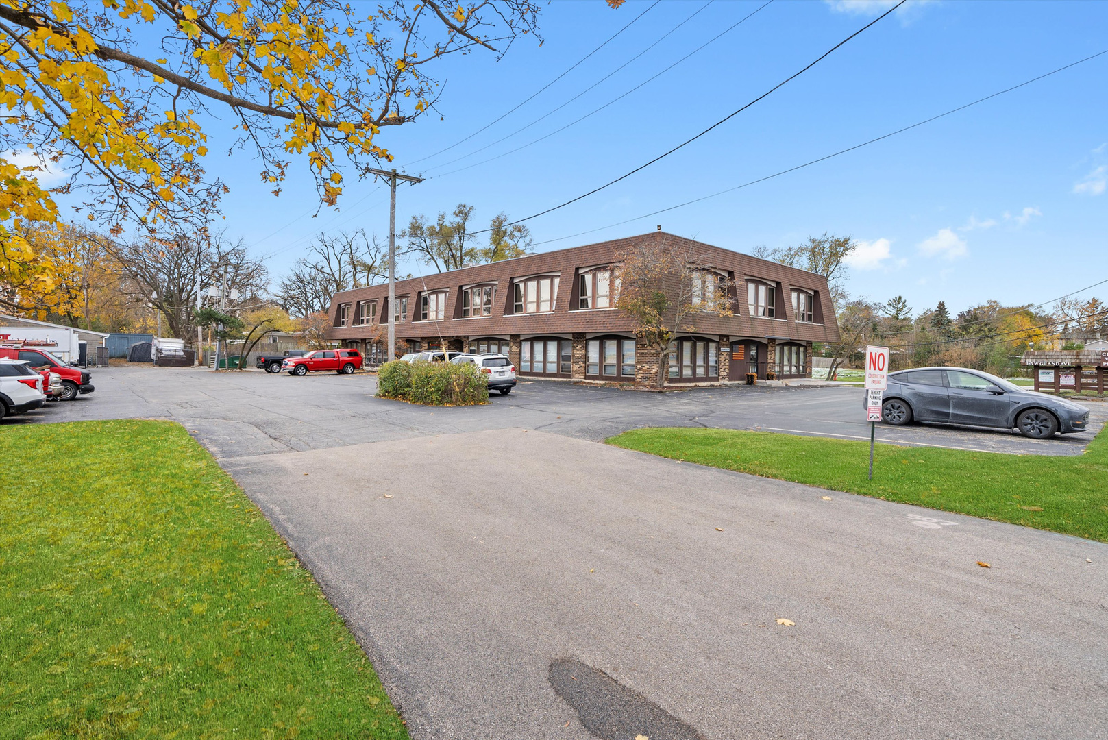 95 W Grand Avenue, Lake Villa, IL 60046