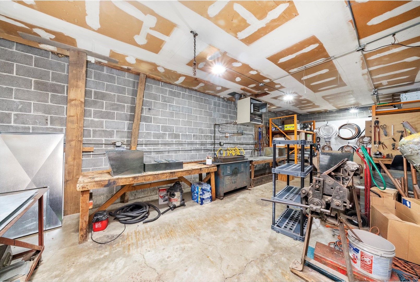 95 W Grand Avenue, Lake Villa, IL 60046