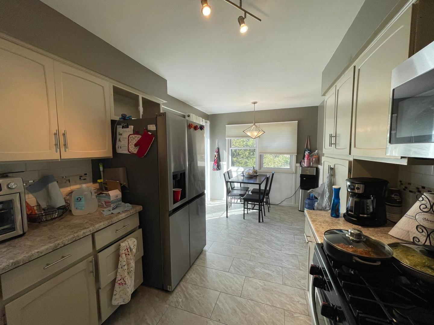 12617 Ventura Boulevard, Machesney Park, IL 61115