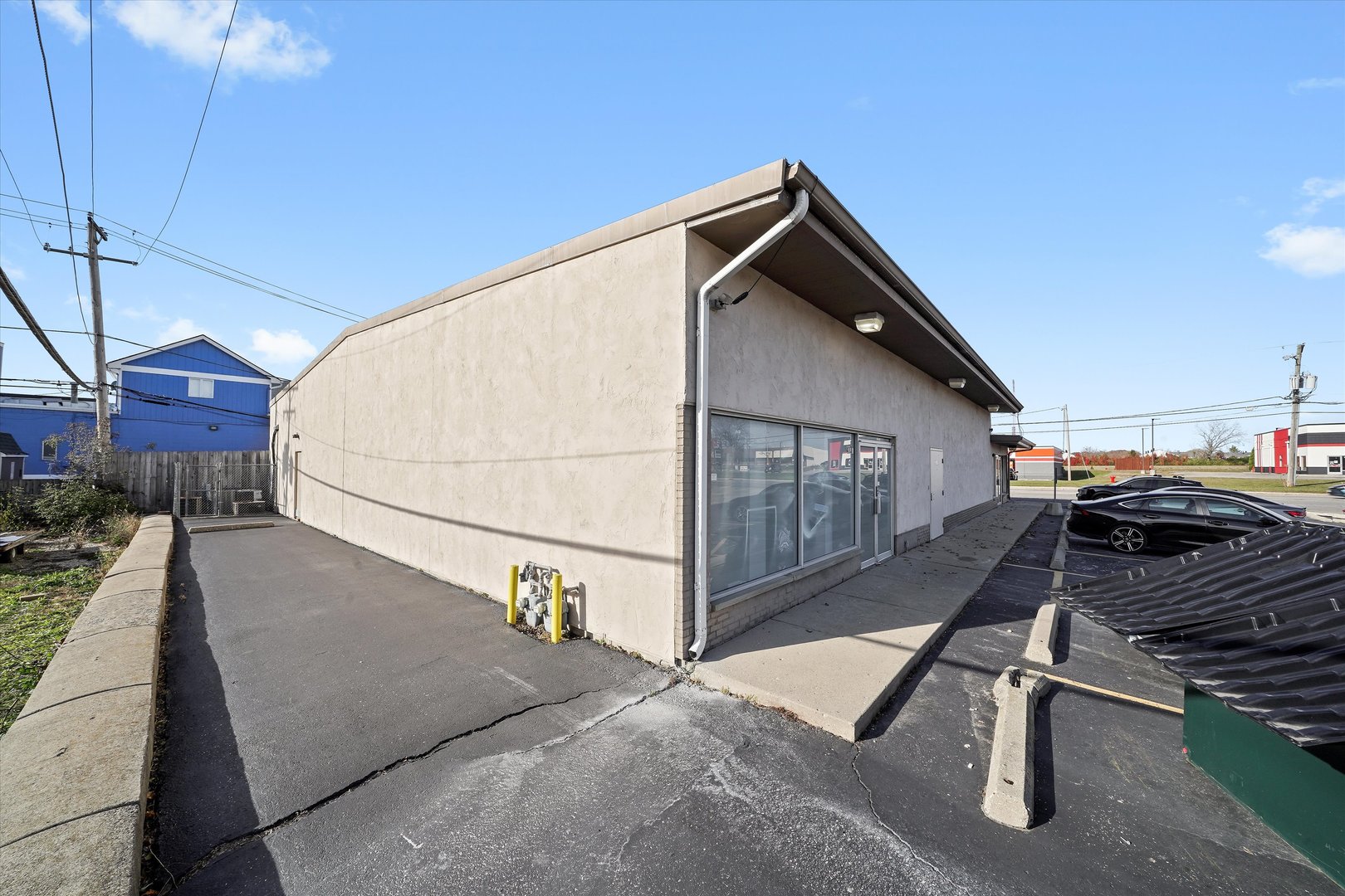 413 W Rollins Road, Round Lake Beach, IL 60073