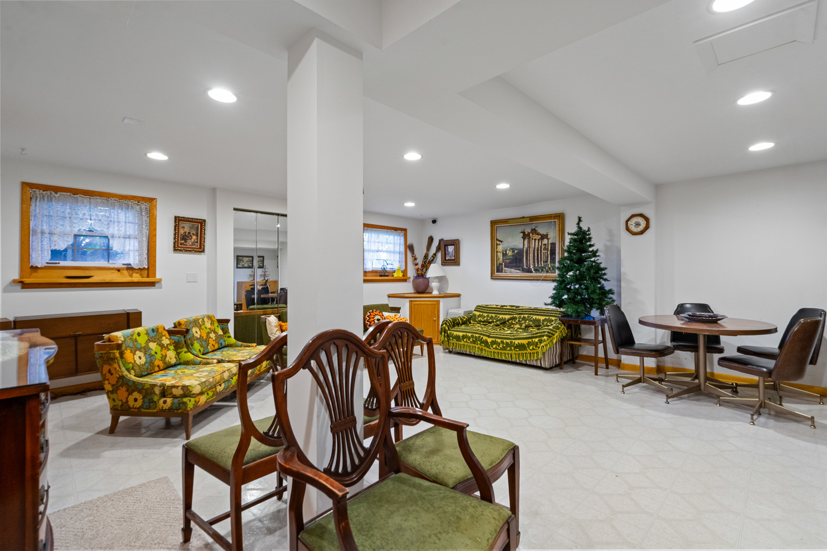 1078 Amber Drive, Lemont, IL 60439