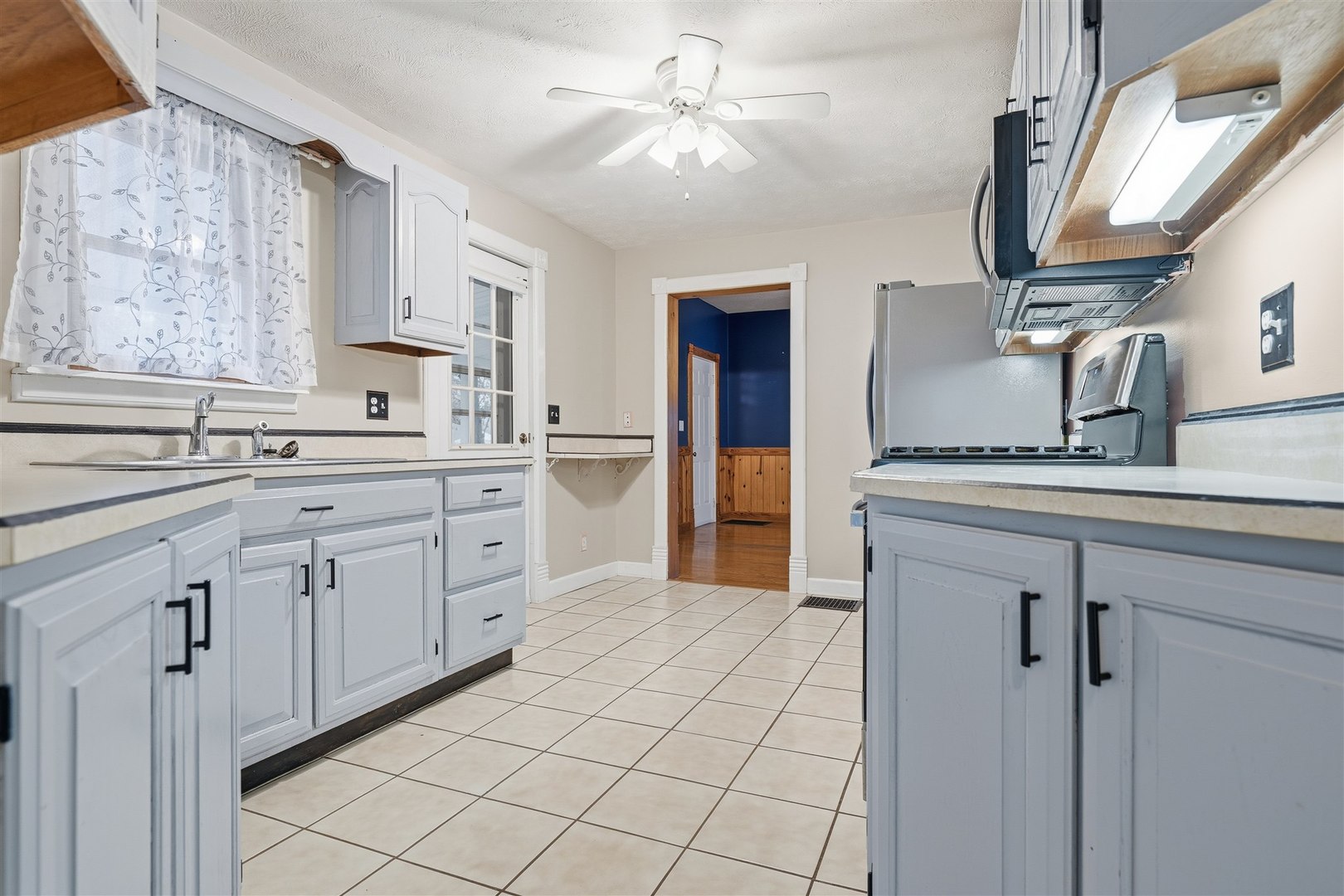 109 S Jefferson Street, Towanda, IL 61776