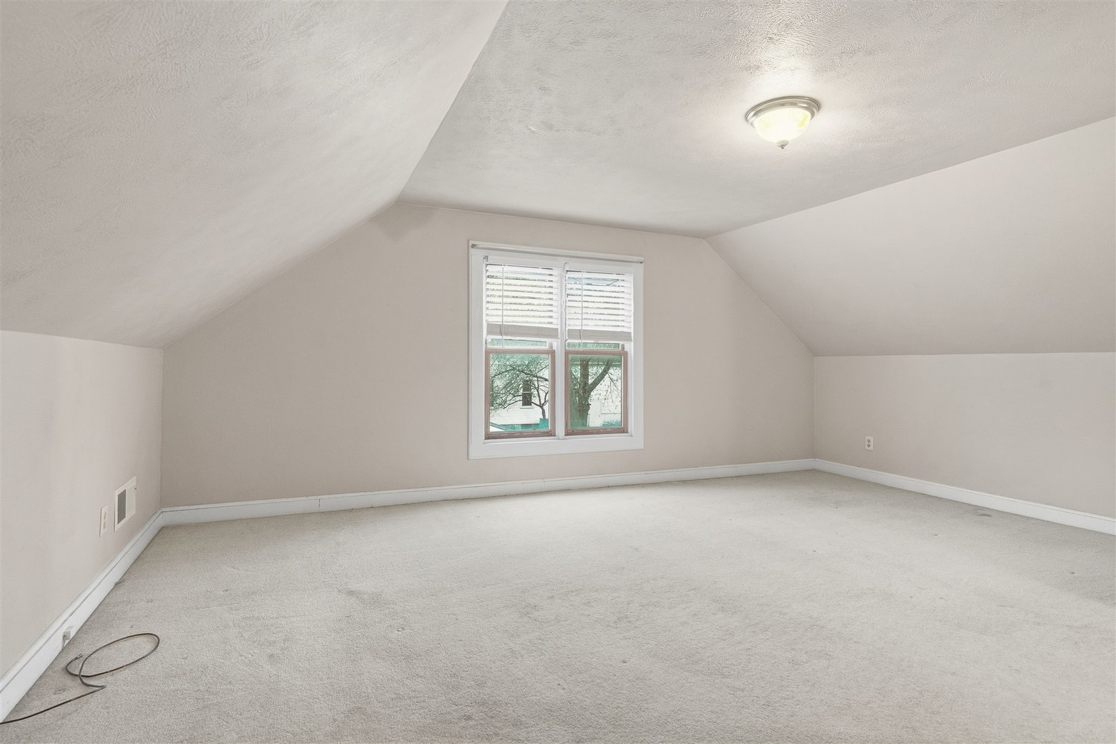 109 S Jefferson Street, Towanda, IL 61776