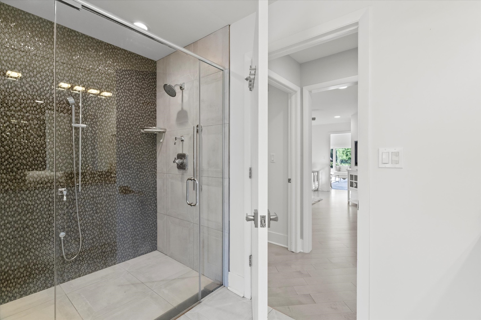 1912 Midwest Club Parkway, Oak Brook, IL 60523