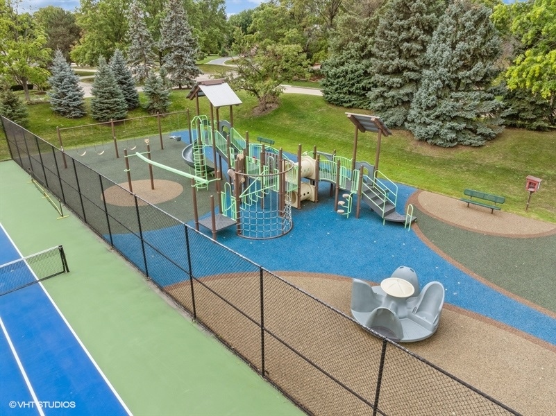 1912 Midwest Club Parkway, Oak Brook, IL 60523