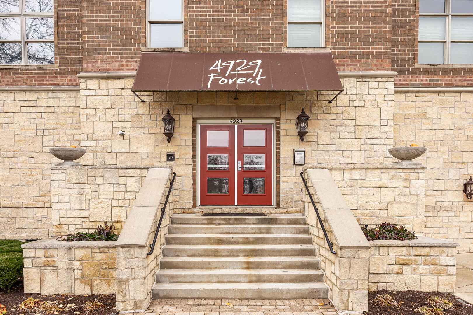 4929 FOREST Avenue #2E, Downers Grove, IL 60515
