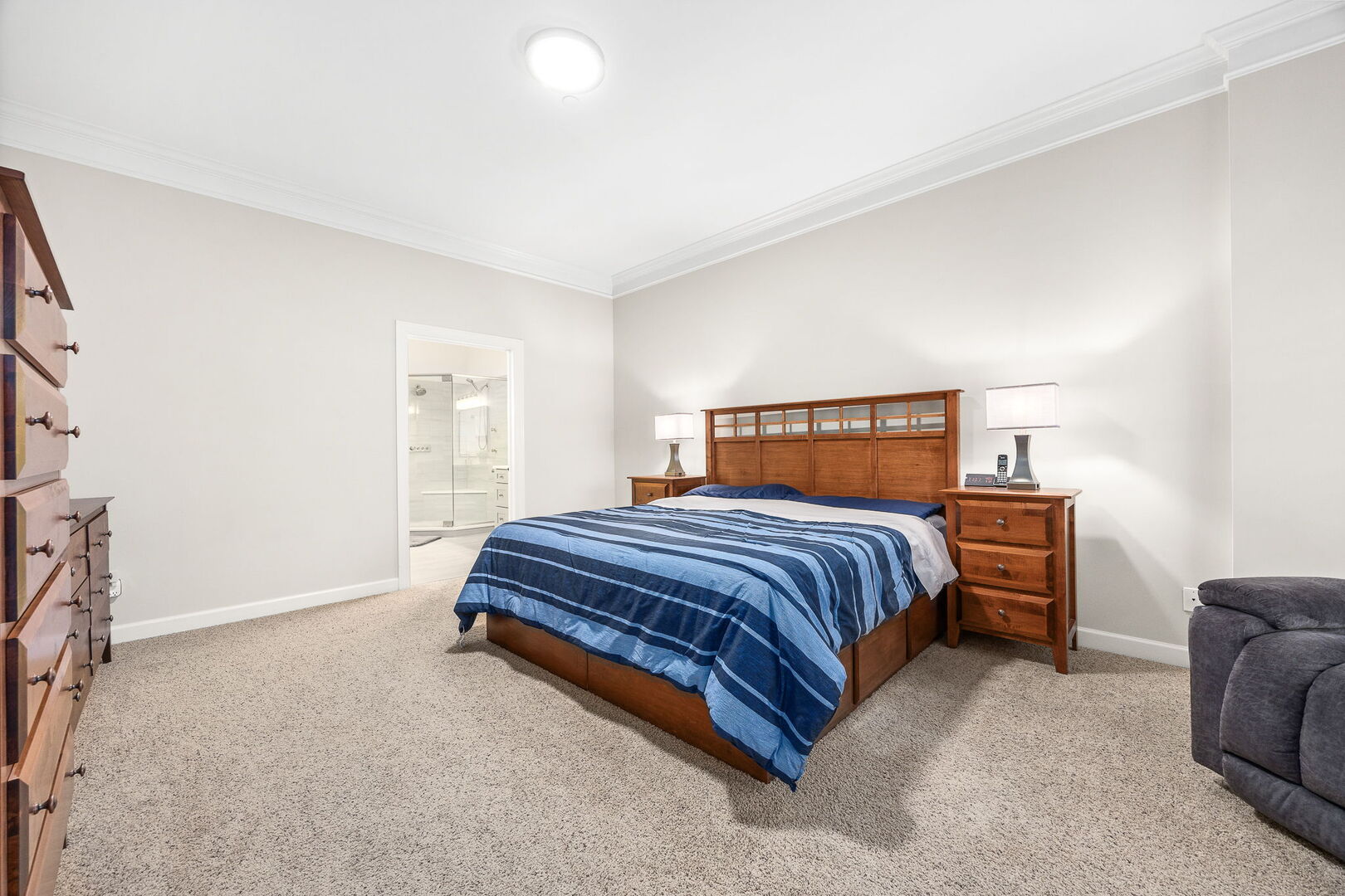 4929 FOREST Avenue #2E, Downers Grove, IL 60515