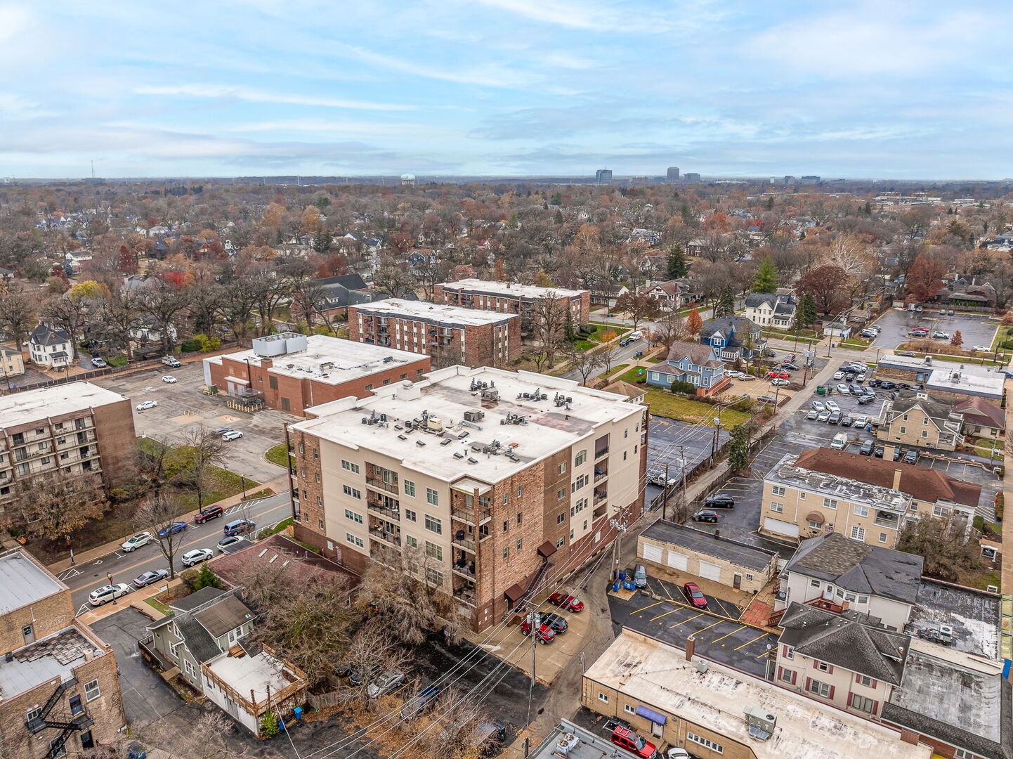 4929 FOREST Avenue #2E, Downers Grove, IL 60515