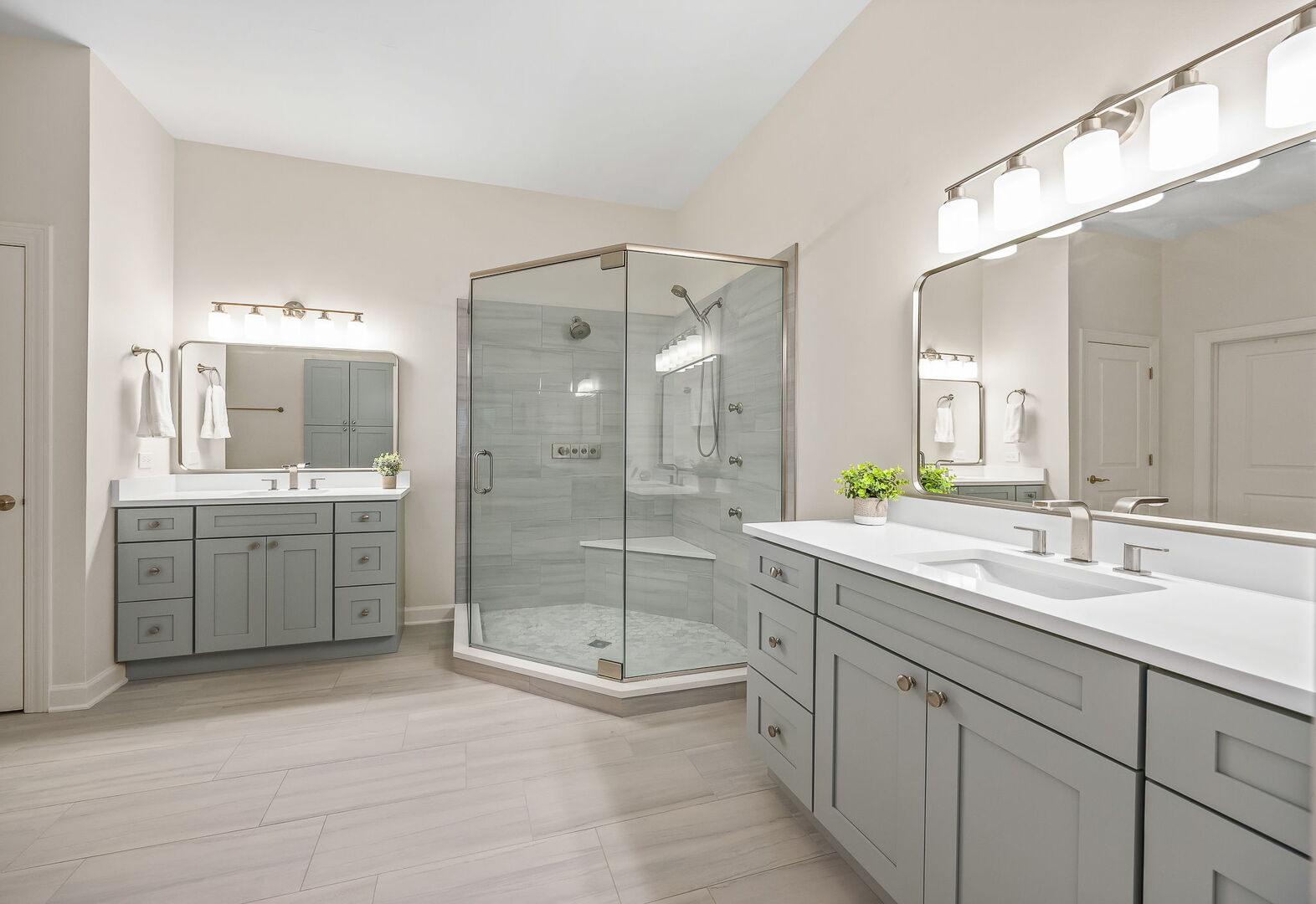 4929 FOREST Avenue #2E, Downers Grove, IL 60515