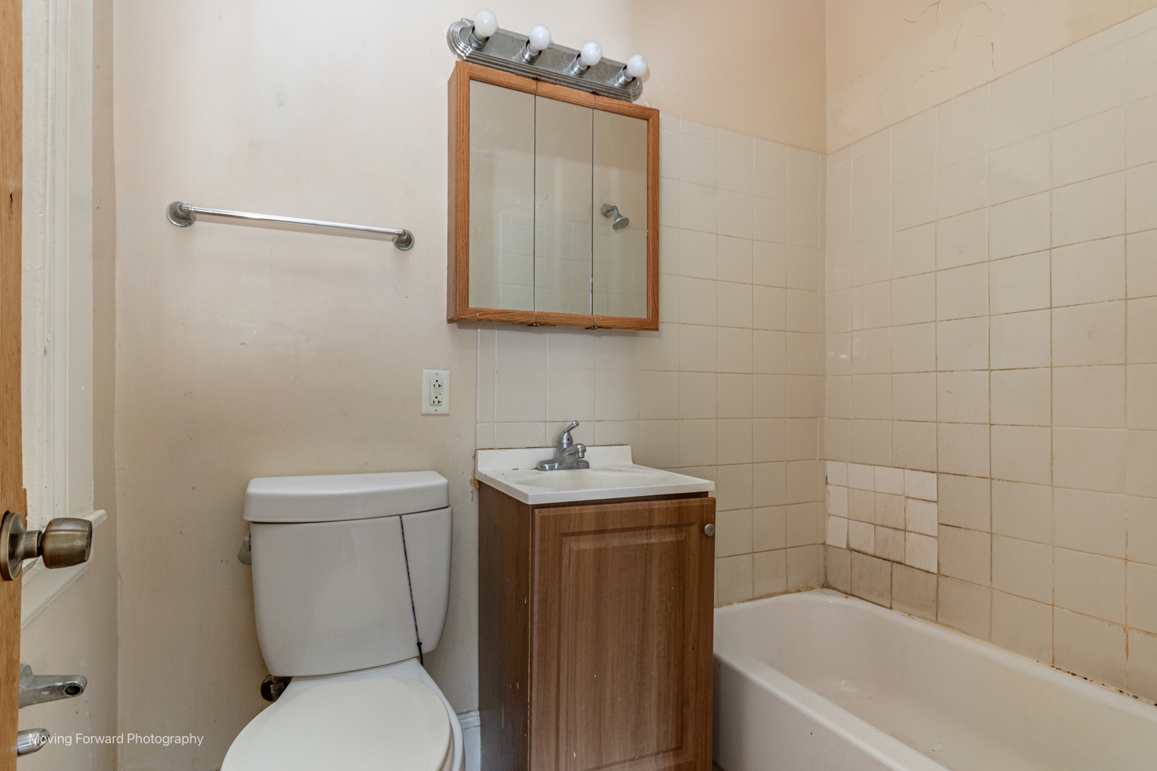 7043 S Yale Avenue, Chicago, IL 60621