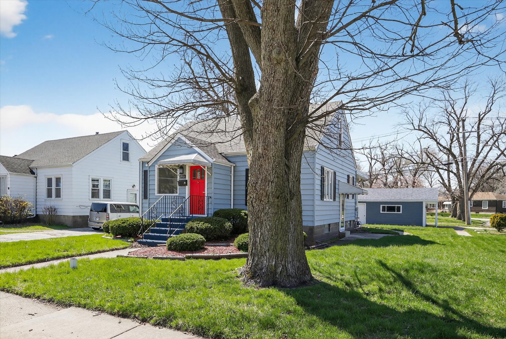 18504 Wentworth Avenue, Lansing, IL 60438