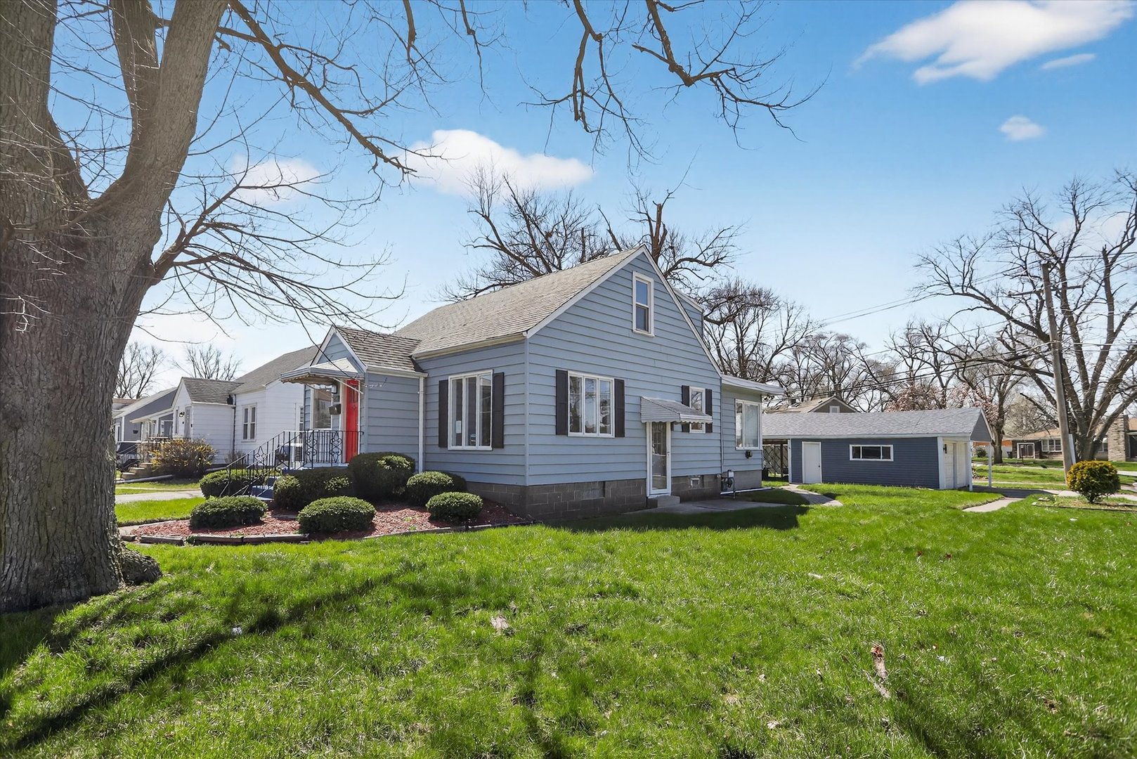 18504 Wentworth Avenue, Lansing, IL 60438