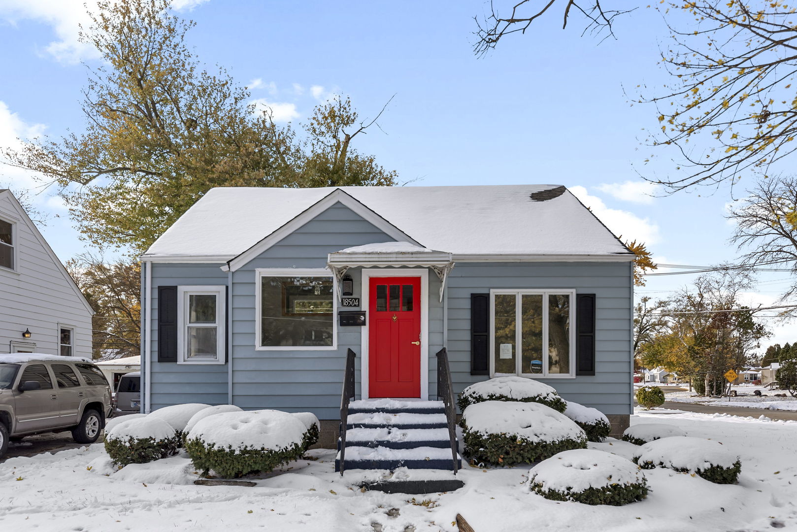 18504 Wentworth Avenue, Lansing, IL 60438