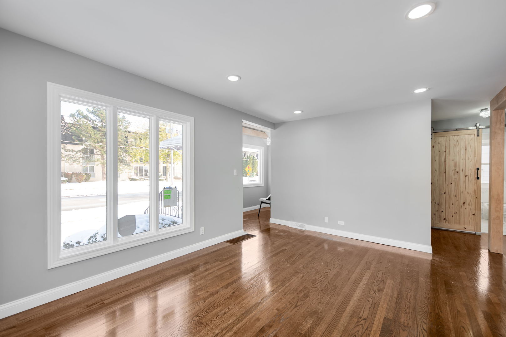 18504 Wentworth Avenue, Lansing, IL 60438