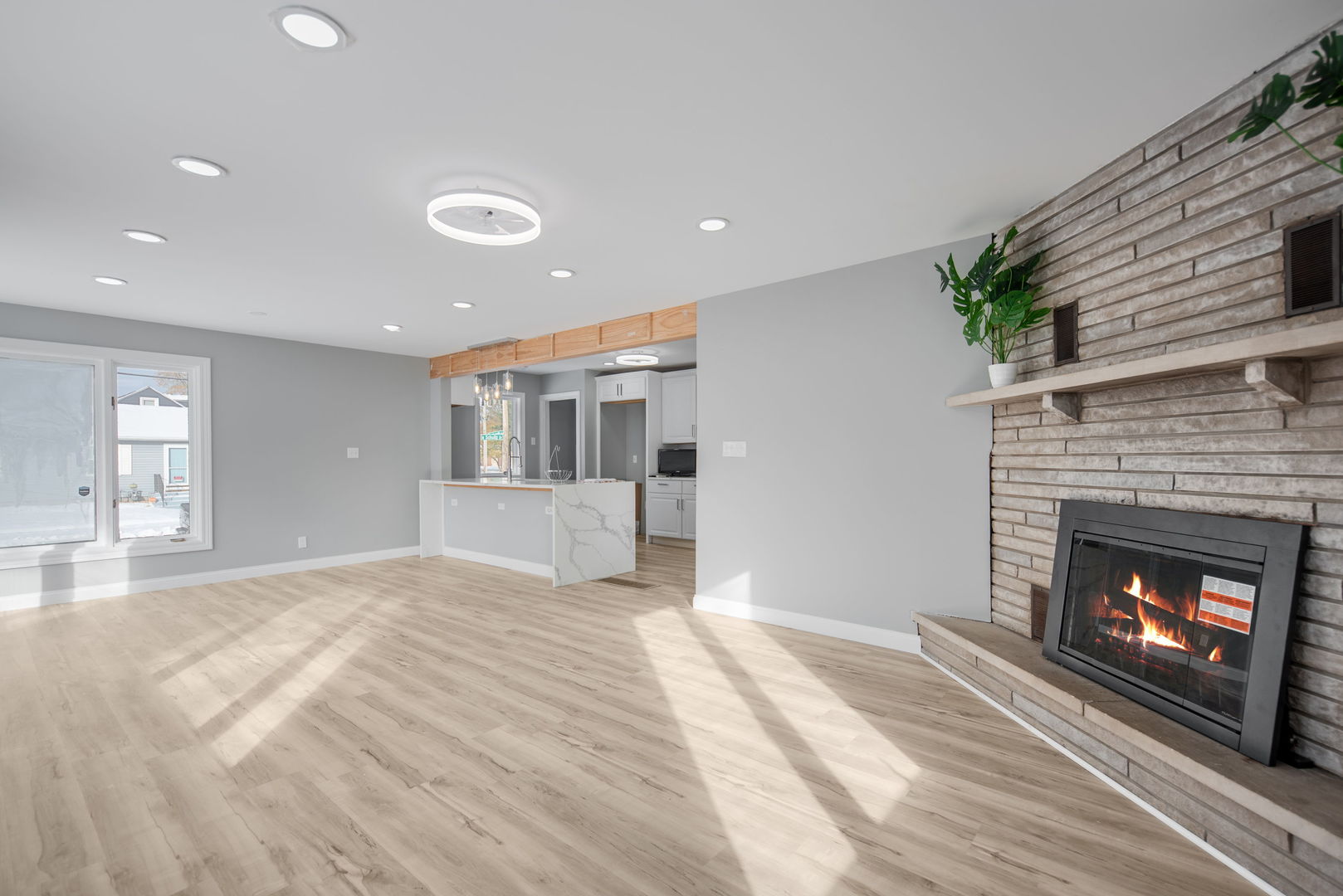 18504 Wentworth Avenue, Lansing, IL 60438