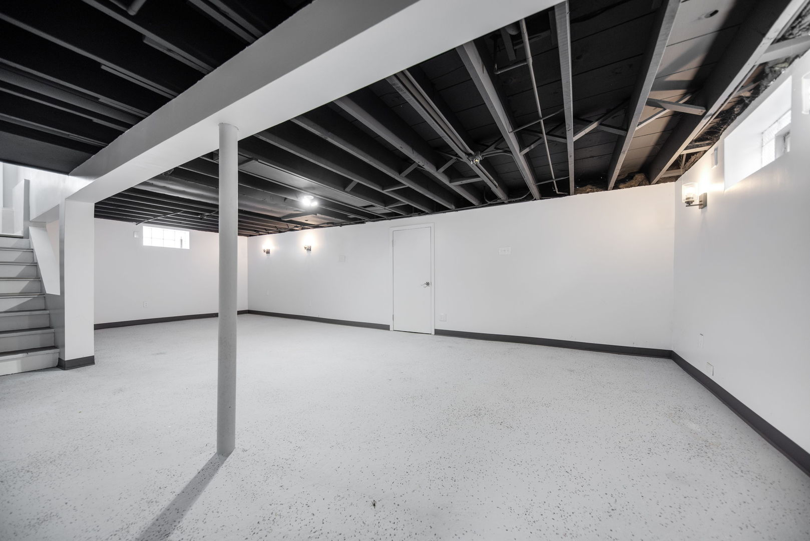 18504 Wentworth Avenue, Lansing, IL 60438