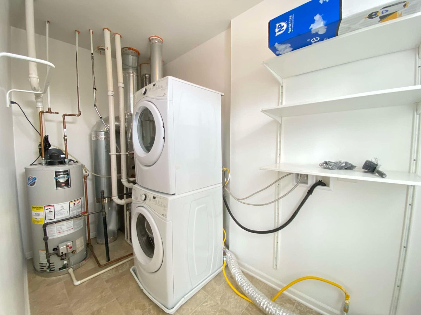 2891 Henley Lane #2891, Naperville, IL 60540