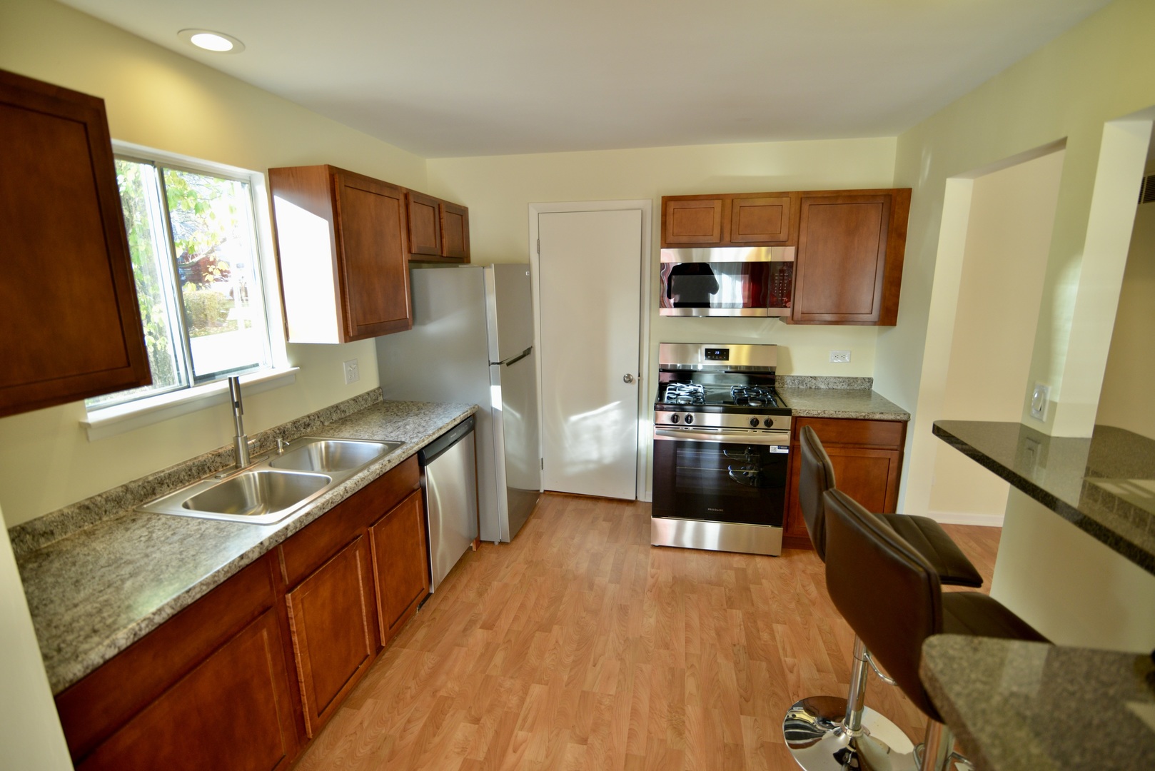 Schaumburg, IL 60193