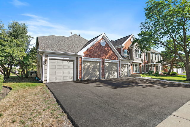 1871 Fox Run Drive #A, Elk Grove Village, IL 60007