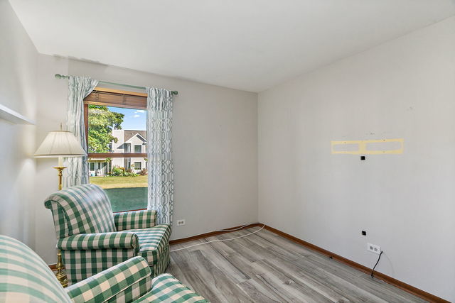 1871 Fox Run Drive #A, Elk Grove Village, IL 60007