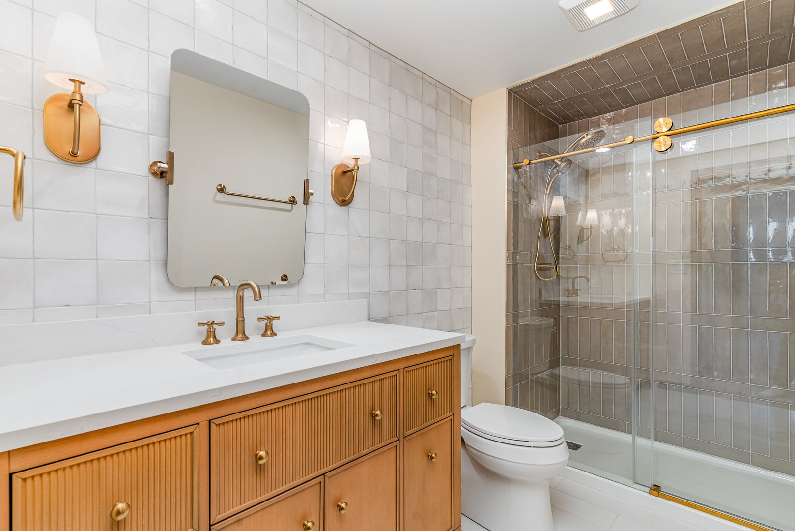 841 Turnbridge Circle, Naperville, IL 60540