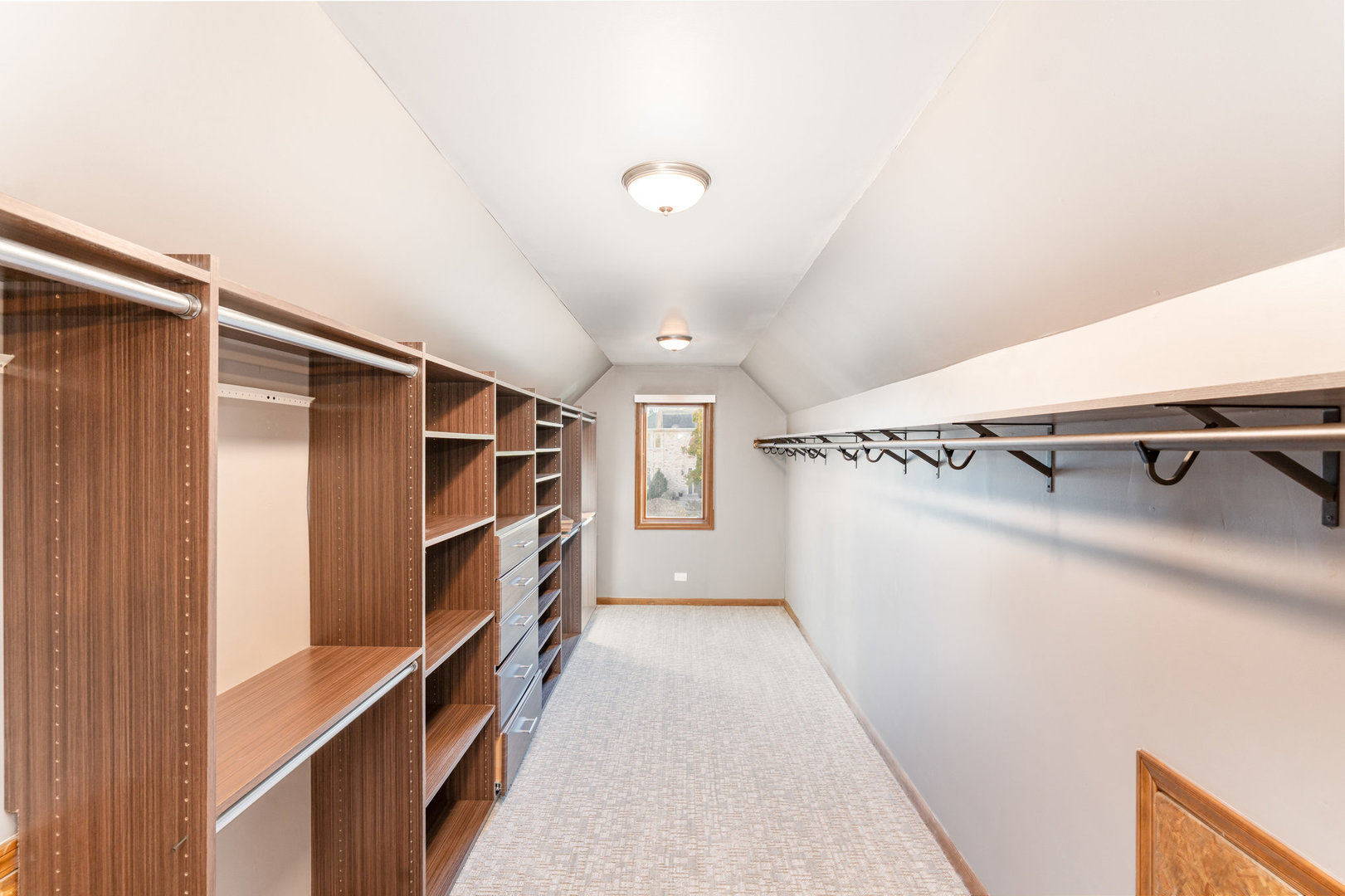 841 Turnbridge Circle, Naperville, IL 60540