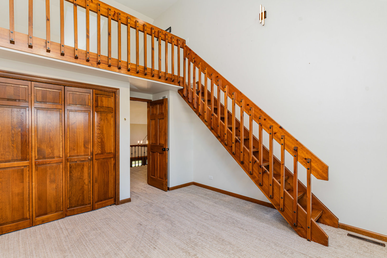 841 Turnbridge Circle, Naperville, IL 60540