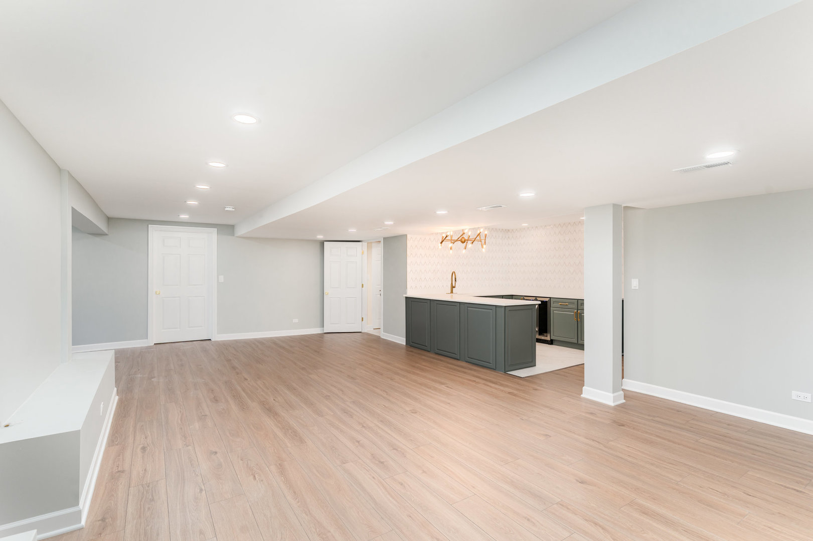 841 Turnbridge Circle, Naperville, IL 60540