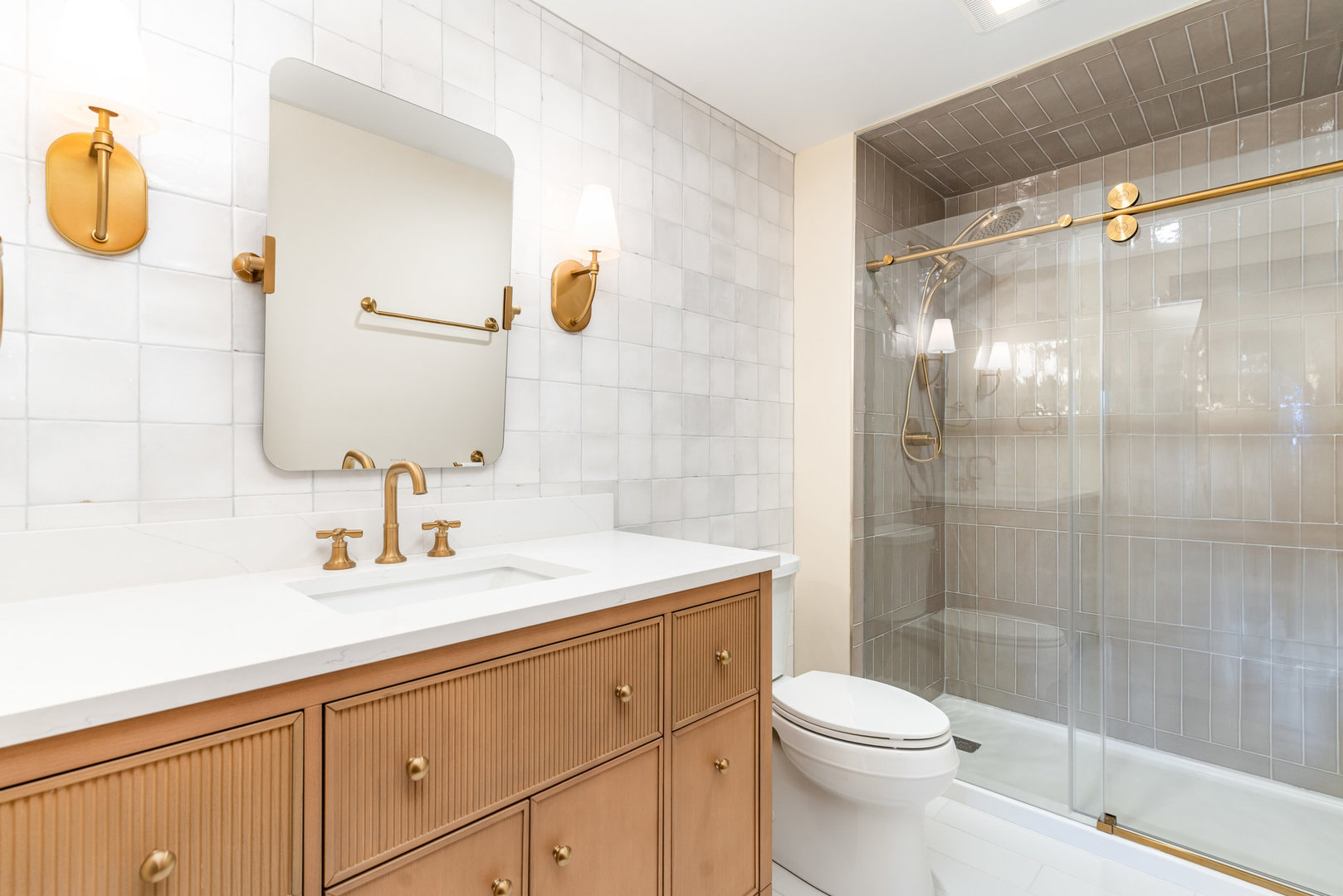 841 Turnbridge Circle, Naperville, IL 60540