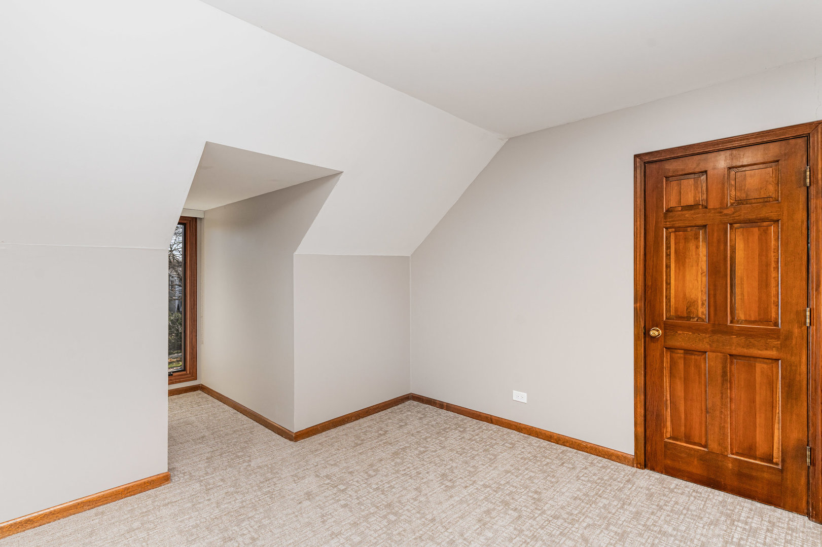 841 Turnbridge Circle, Naperville, IL 60540