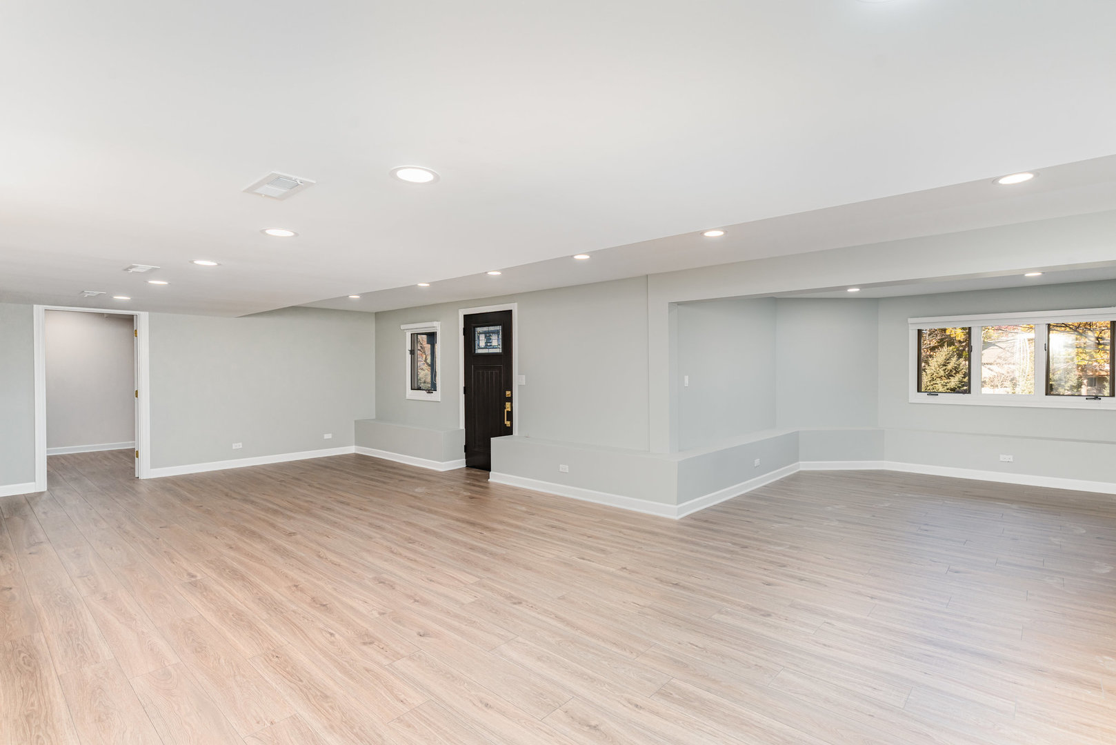 841 Turnbridge Circle, Naperville, IL 60540