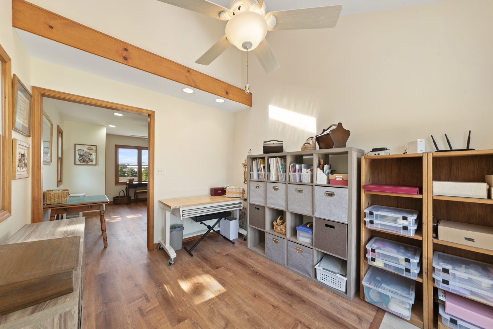 4S069 Barclay Road, Naperville, IL 60563