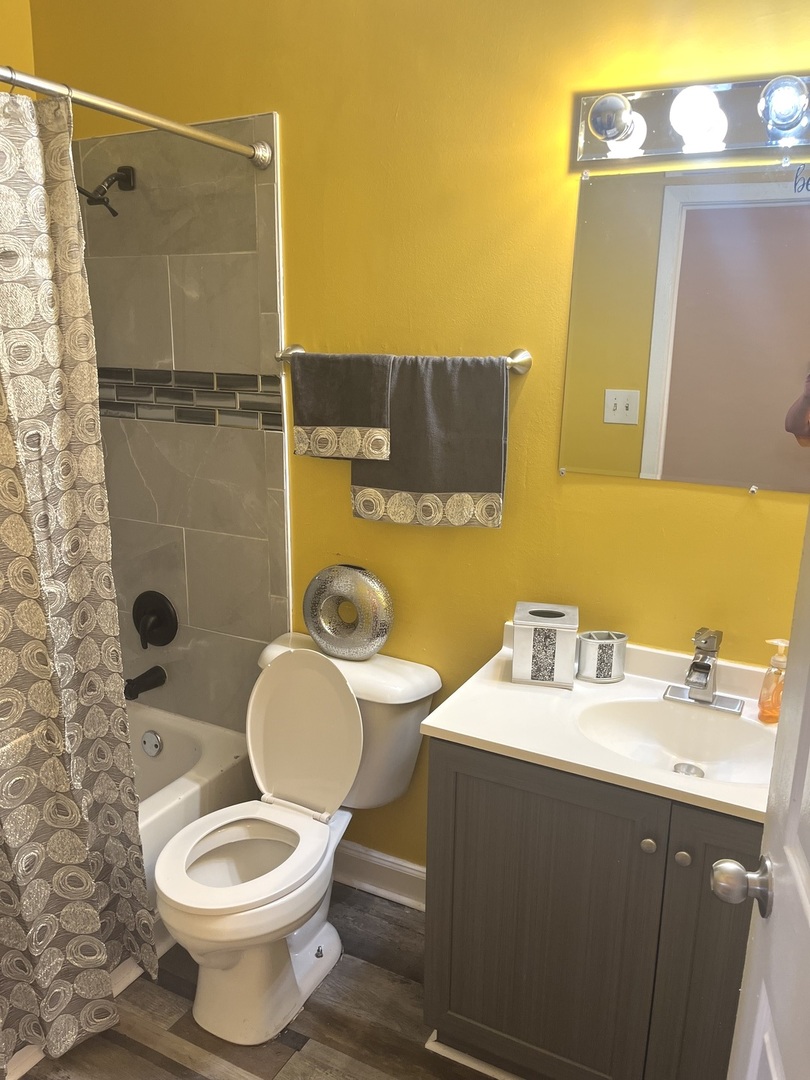 56 Timberlane Road, Matteson, IL 60443