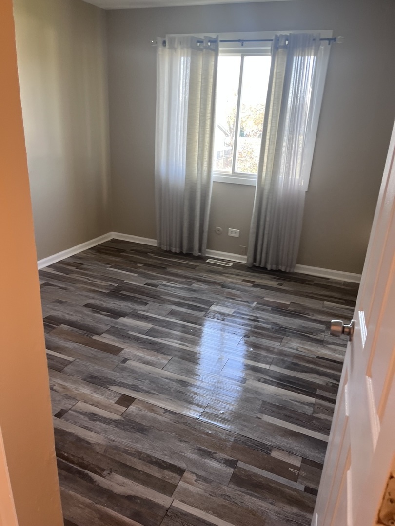 56 Timberlane Road, Matteson, IL 60443