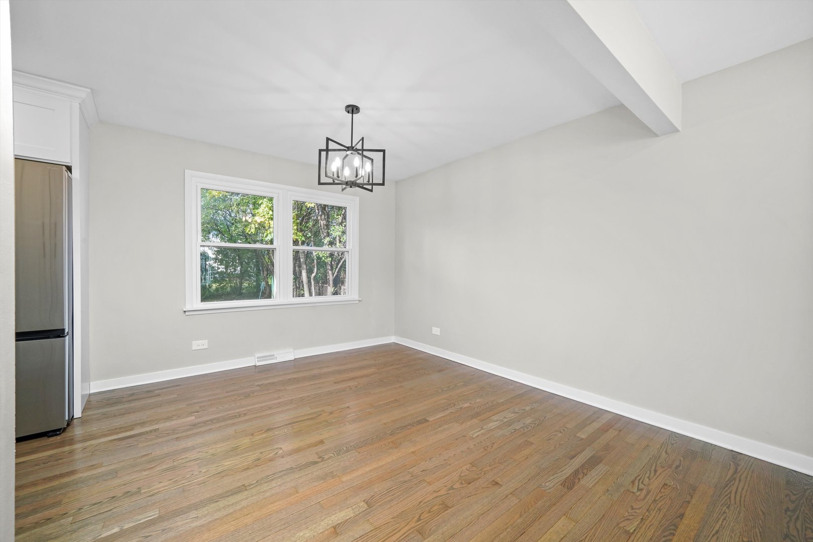 1404 S Birch Drive, Mount Prospect, IL 60056