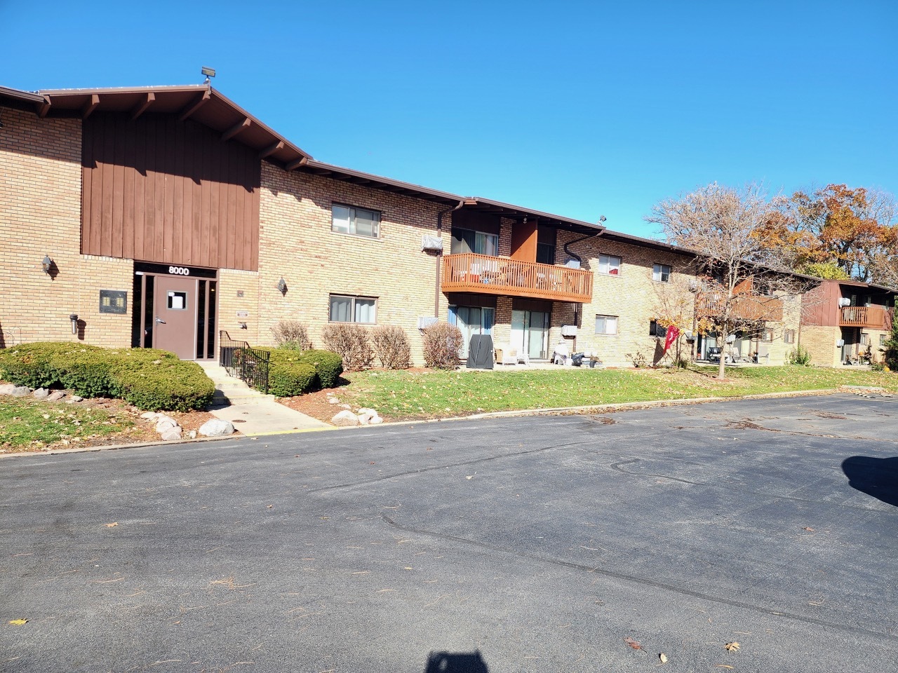 8000 Archer Avenue #117, Willow Springs, IL 60480
