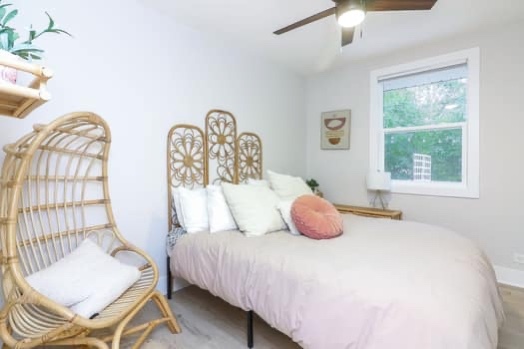 342 Seminole Lane, Carol Stream, IL 60188