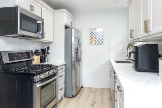 342 Seminole Lane, Carol Stream, IL 60188