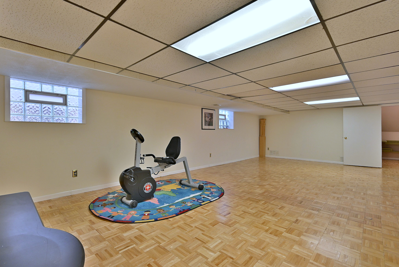 6513 N NEVA Avenue, Chicago, IL 60631