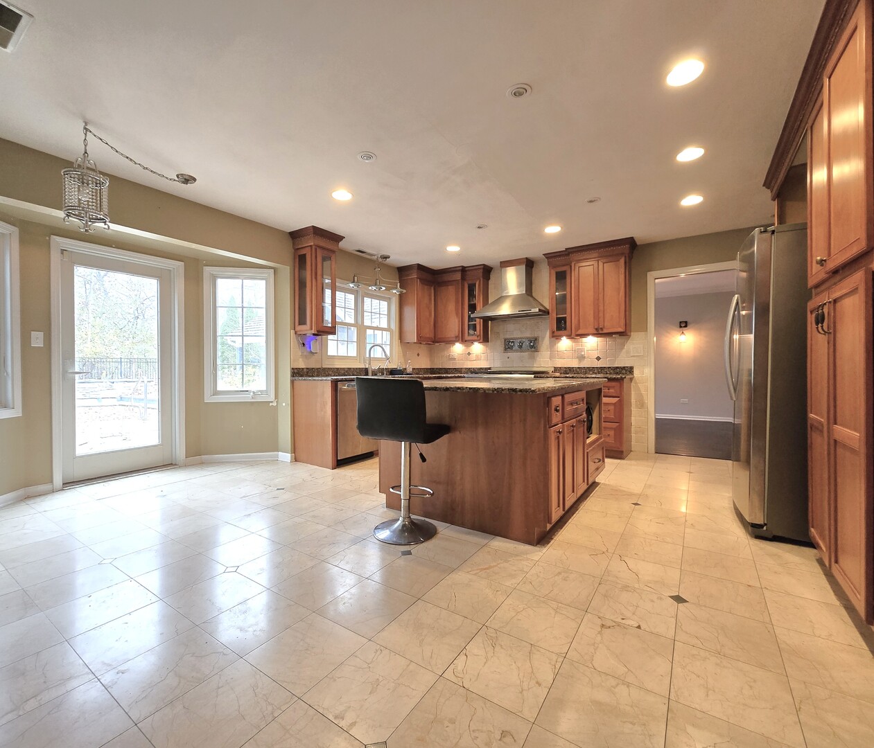 9718 Partridge Lane, Lakewood, IL 60014